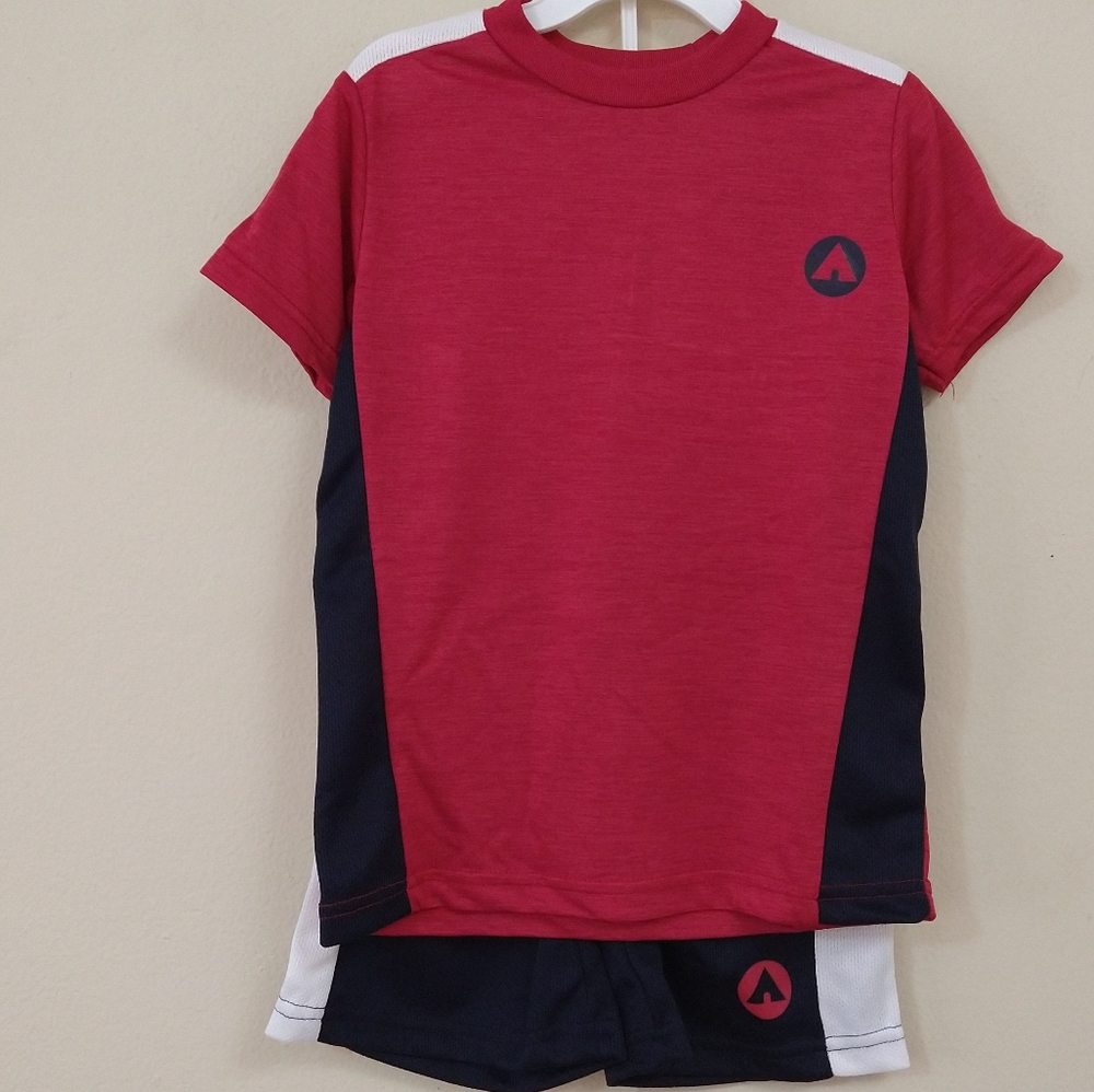 NWT Airwalk Short Set